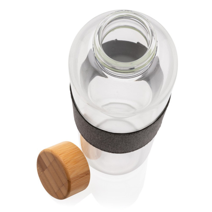 Szklana butelka 750 ml w pokrowcu