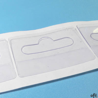 Eurozawieszka samoprzylepna 50x50mm 1000szt z dziurką