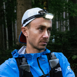 Latarka na głowę, czołówka Ledlenser NEO9R