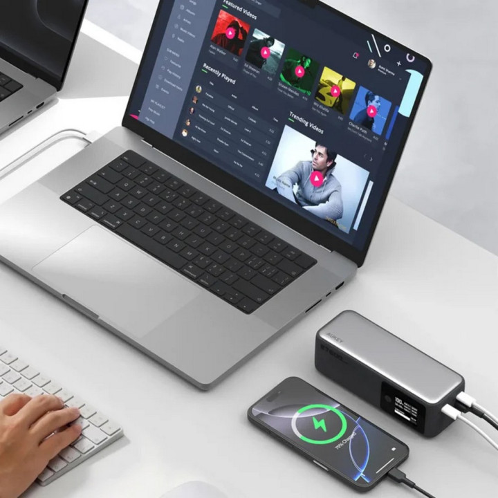 Power bank 27600 mAh, 140 W, Aukey